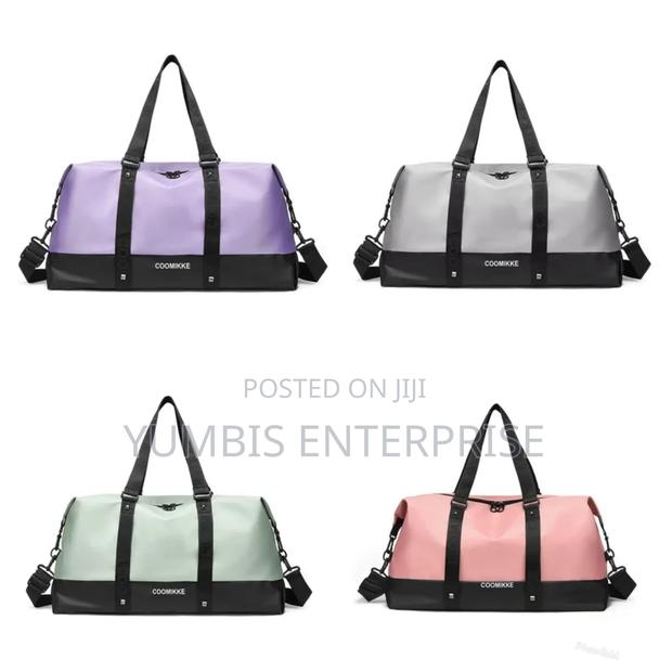 Quality Gym Ladies Duffle Weekending Bags at 1000