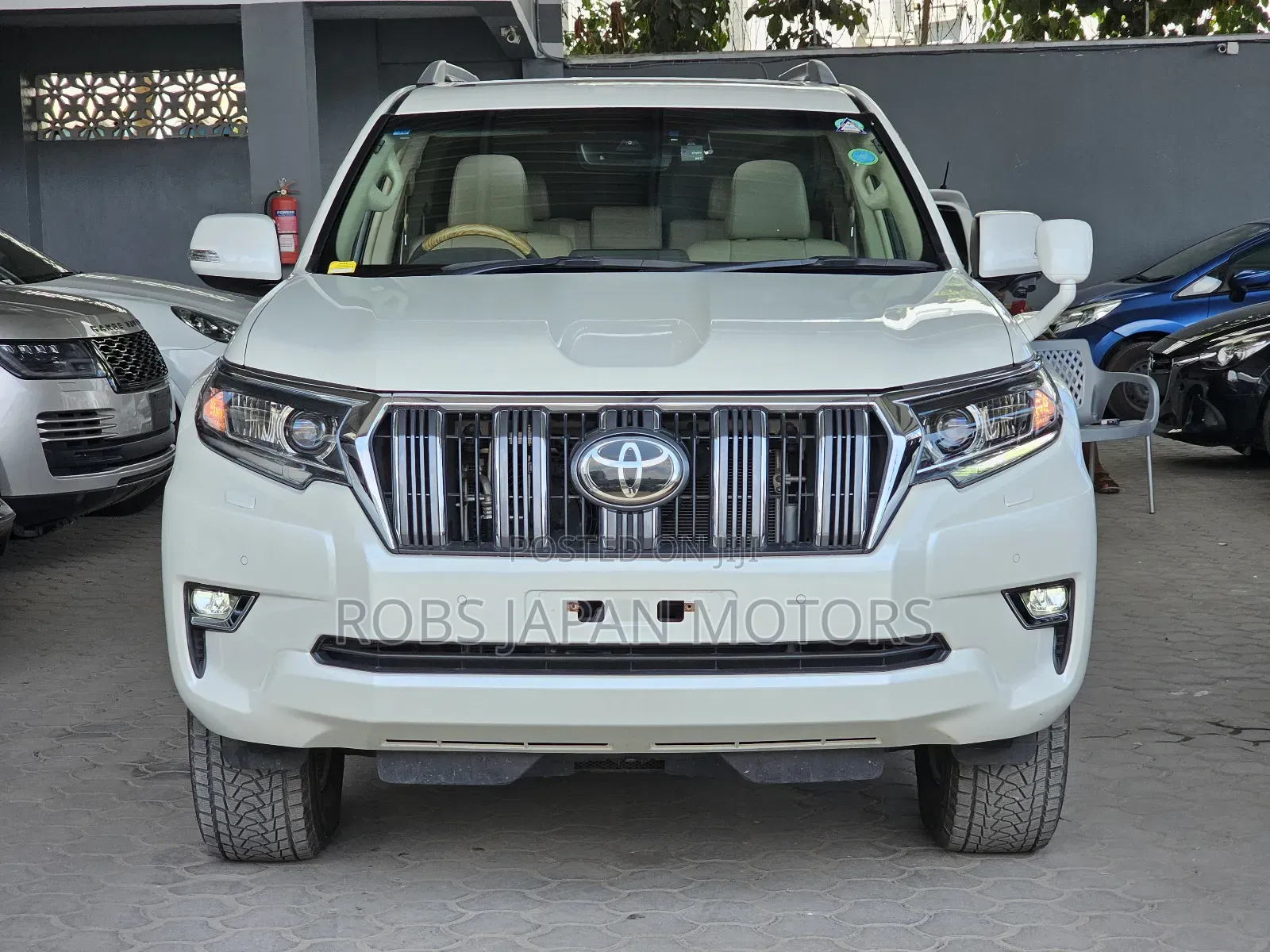 Toyota Land Cruiser Prado 2.8 2019 White