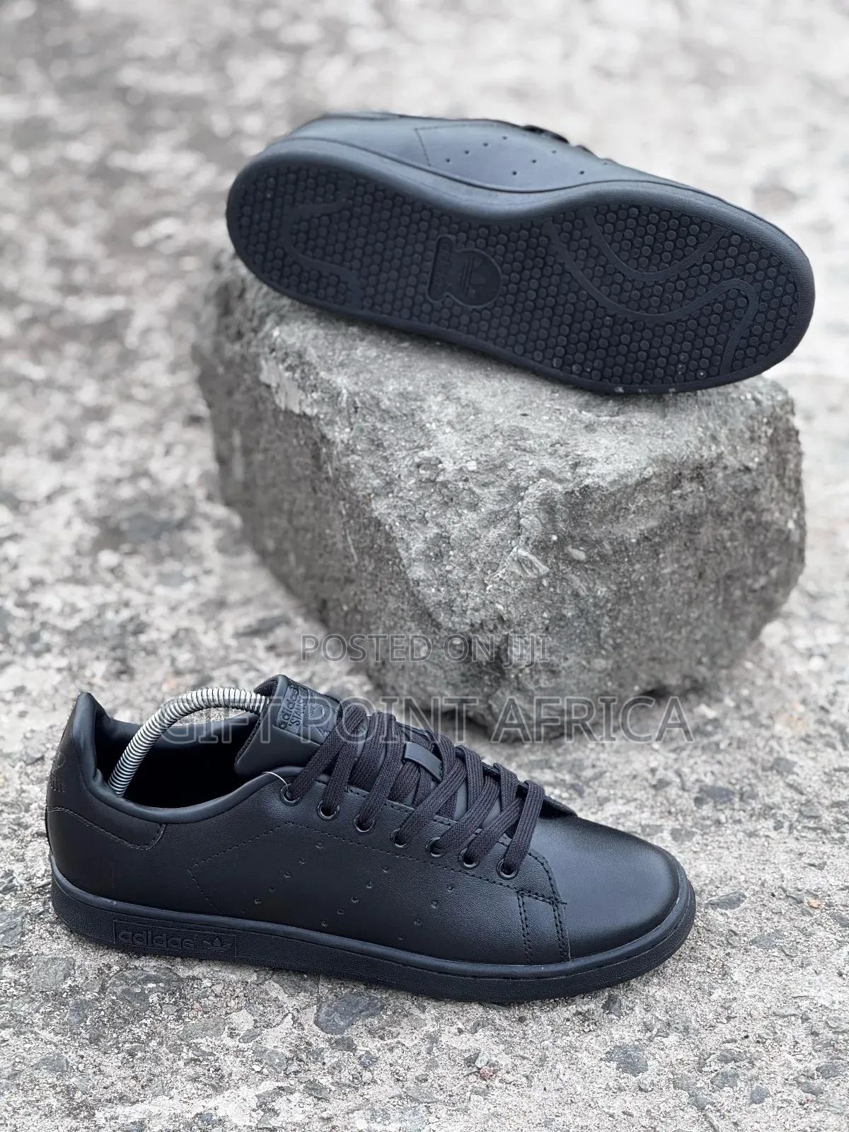 Leather* (Addidas) Stansmith Laced Casuals*