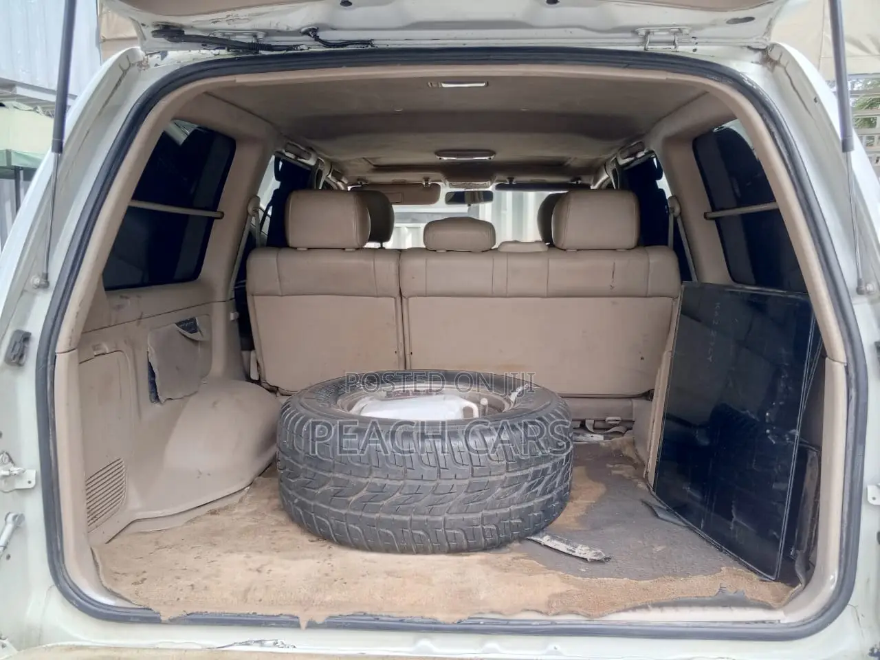 Toyota Land Cruiser 1998 White