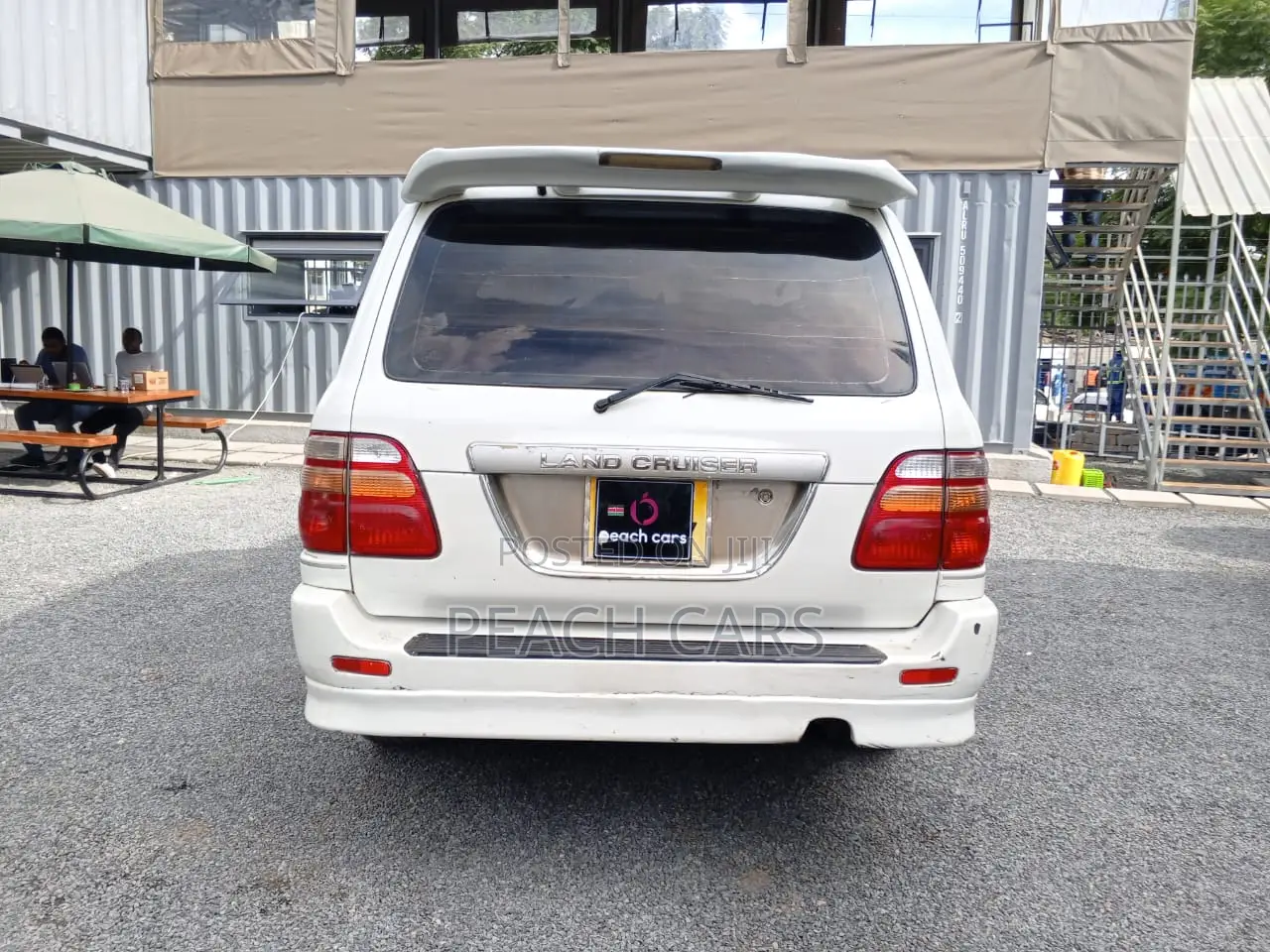 Toyota Land Cruiser 1998 White