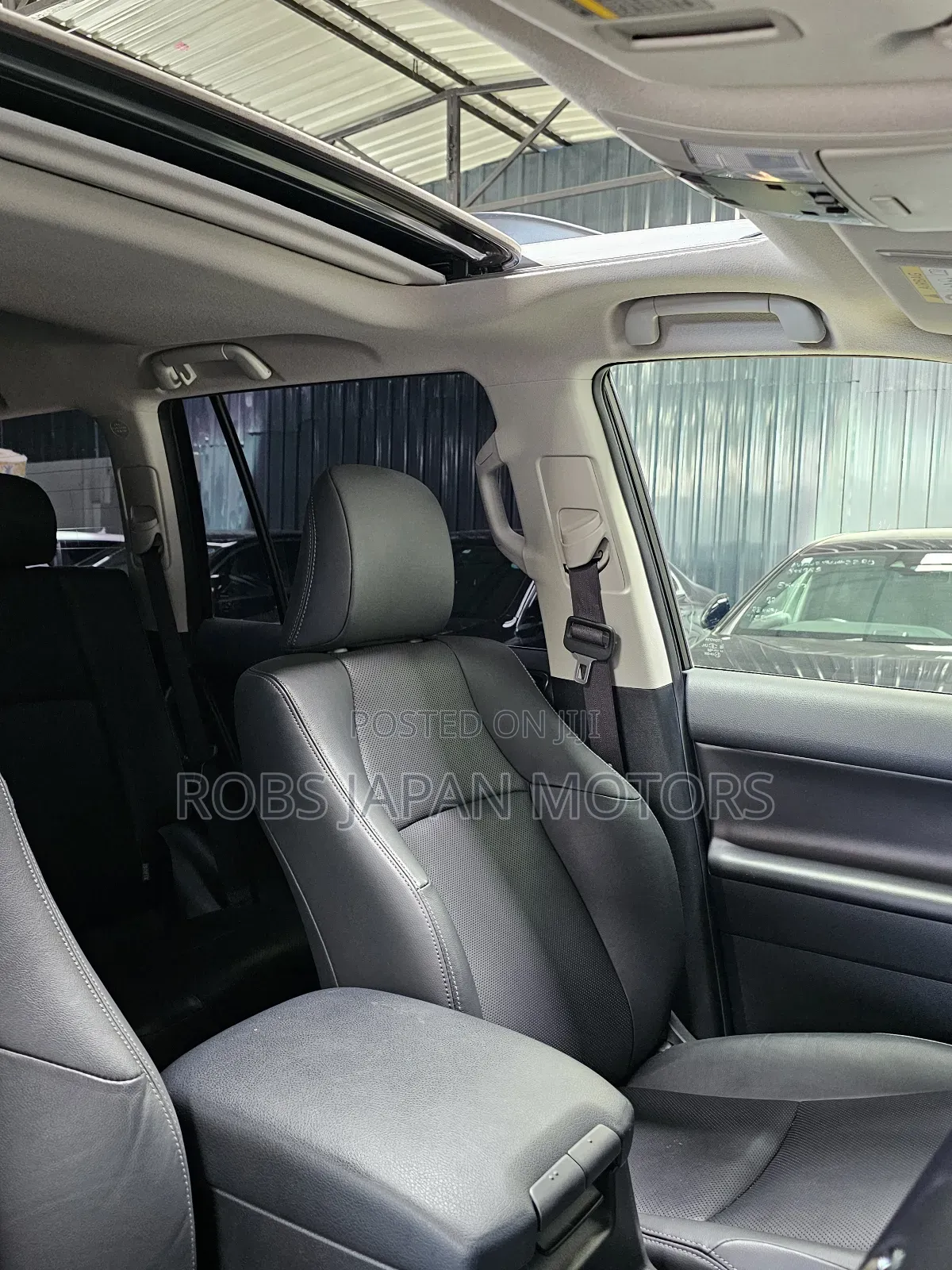 Toyota Land Cruiser Prado 2.8 2018 Ivory