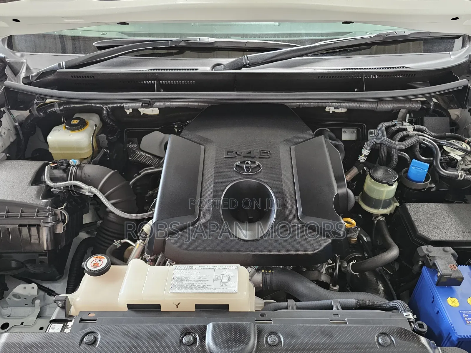 Toyota Land Cruiser Prado 2.8 2018 Ivory
