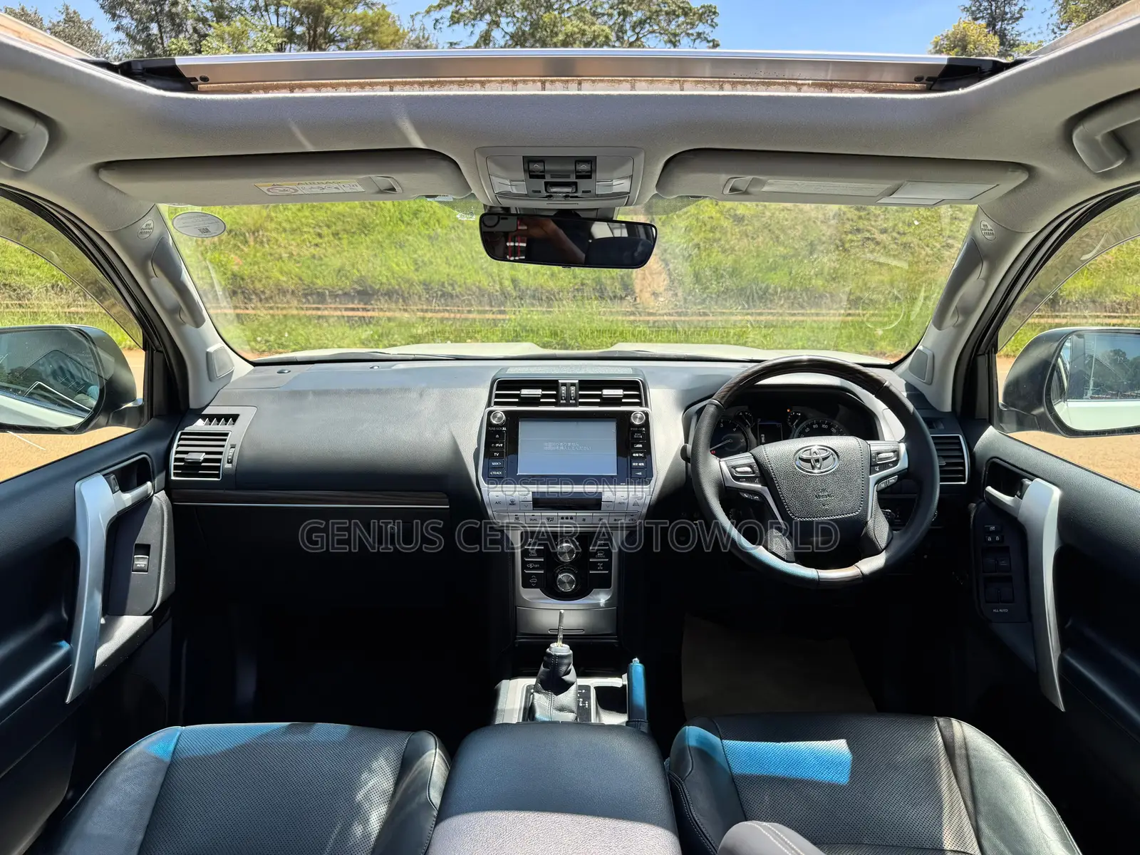 Toyota Land Cruiser Prado 2018 White