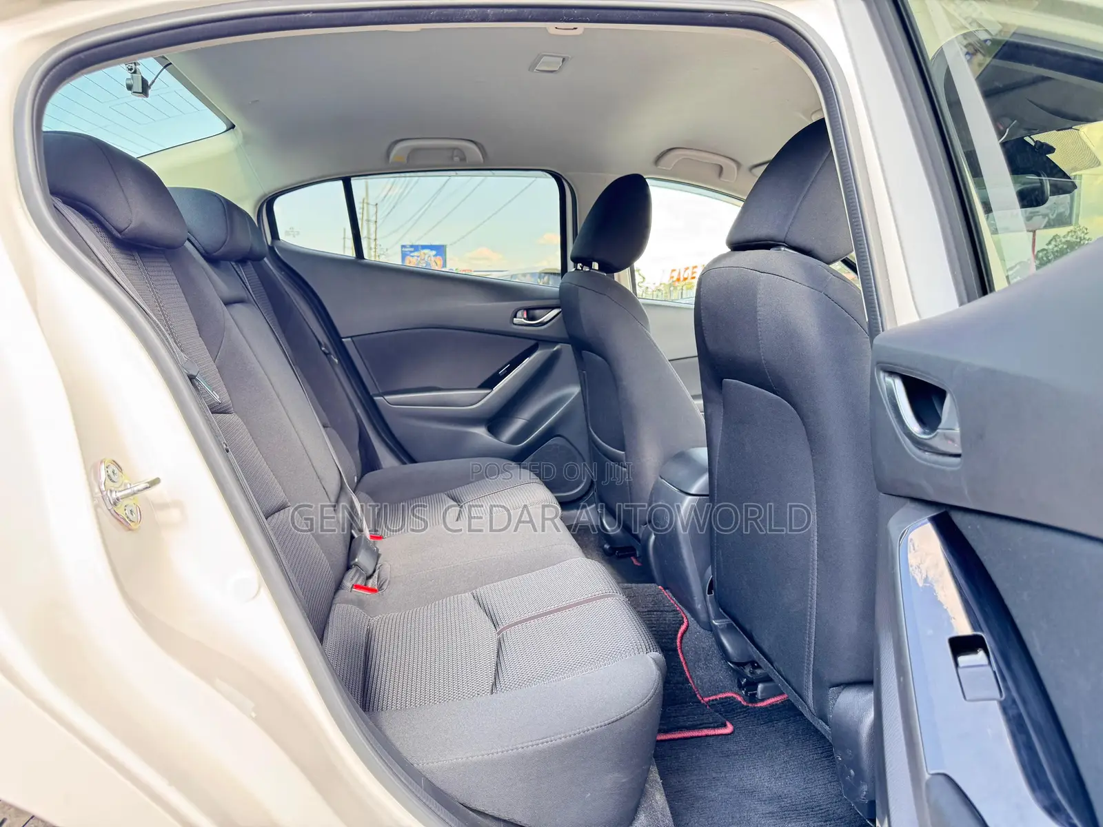 Mazda Axela 2018 White