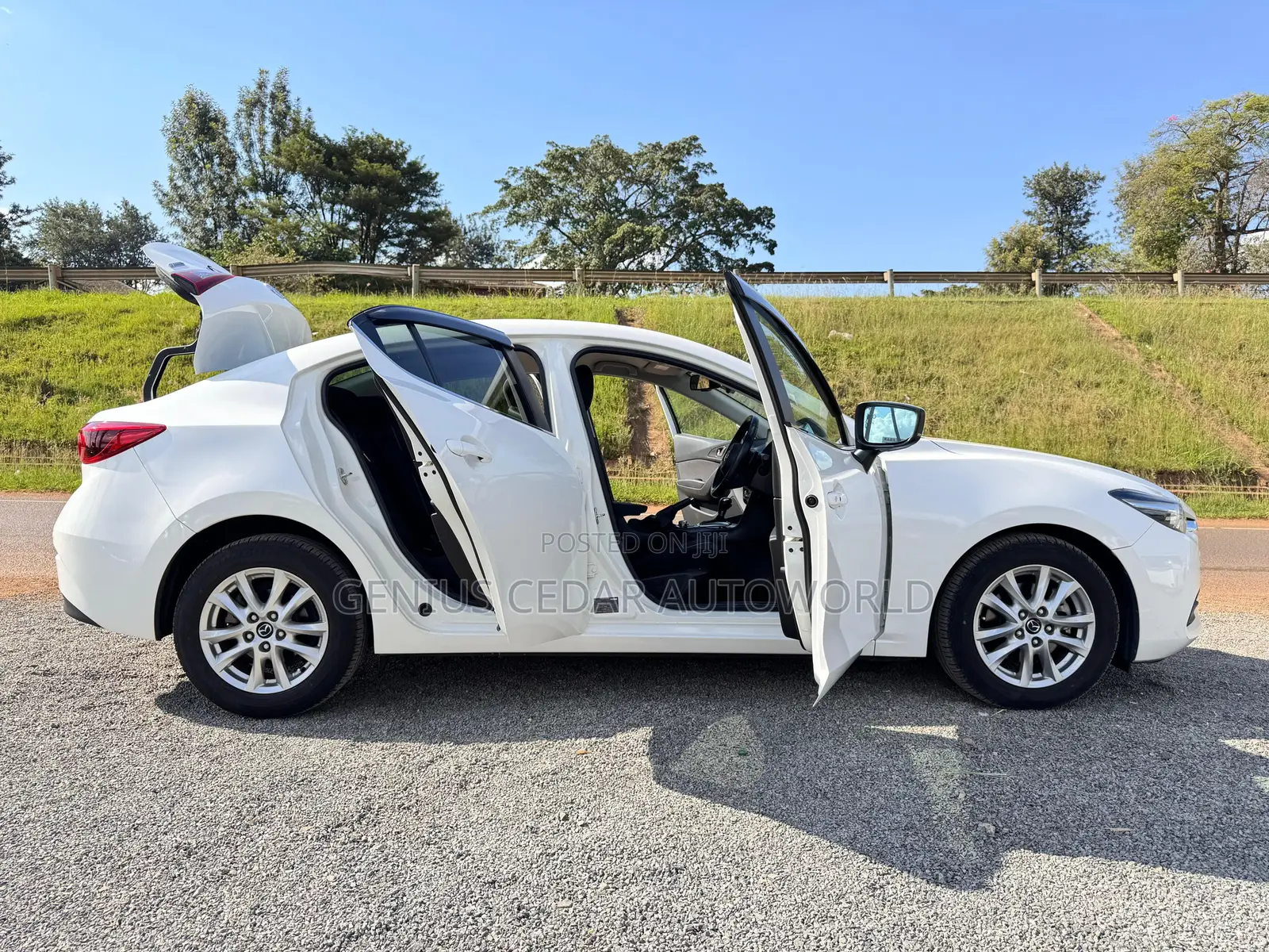Mazda Axela 2018 White