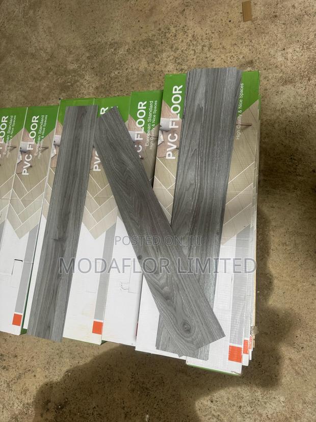 Tough Vinyl Flooring Planks -LVT