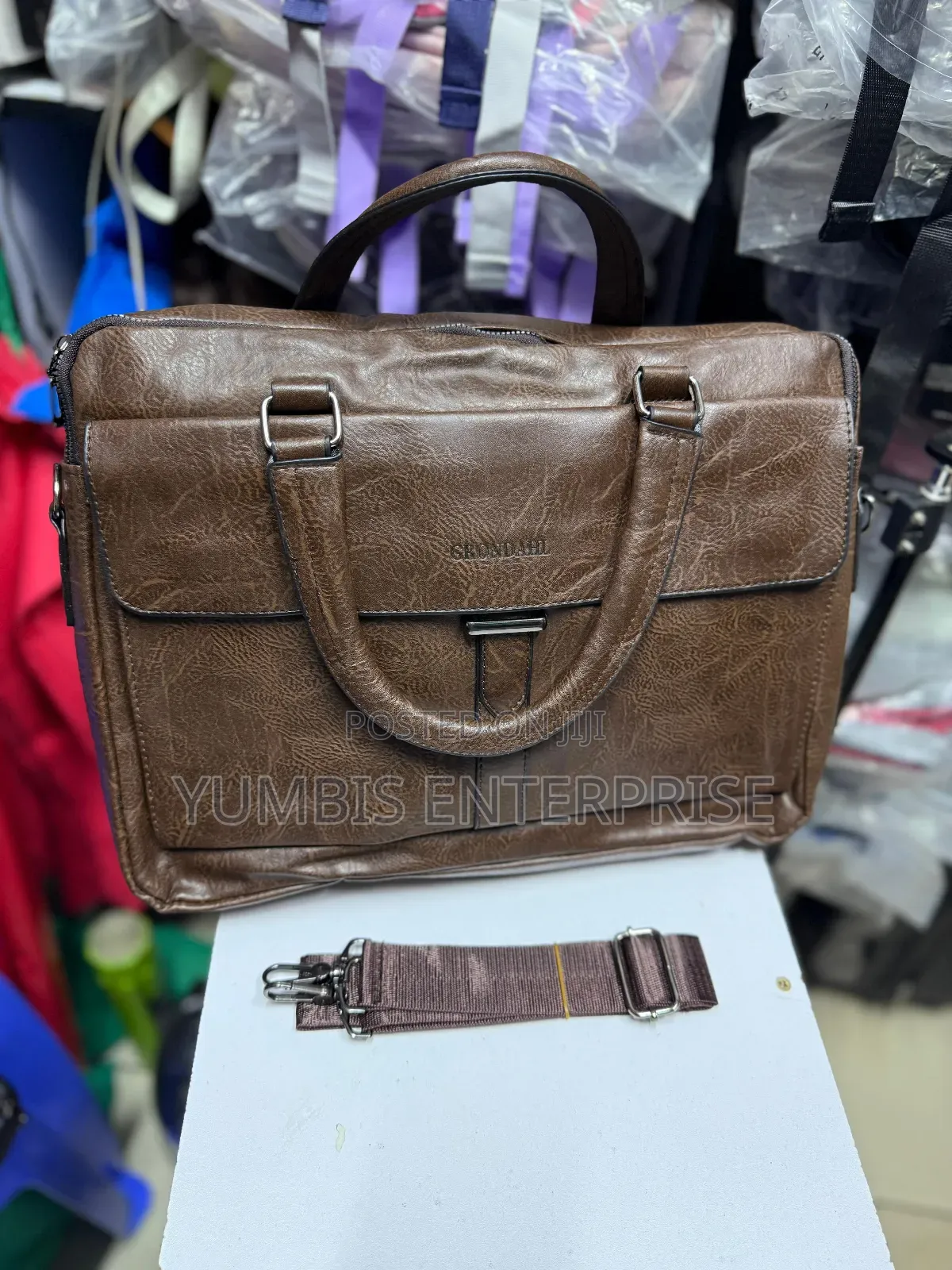 Laptop Cases/Documents Bags Leather Material for Men at 1800