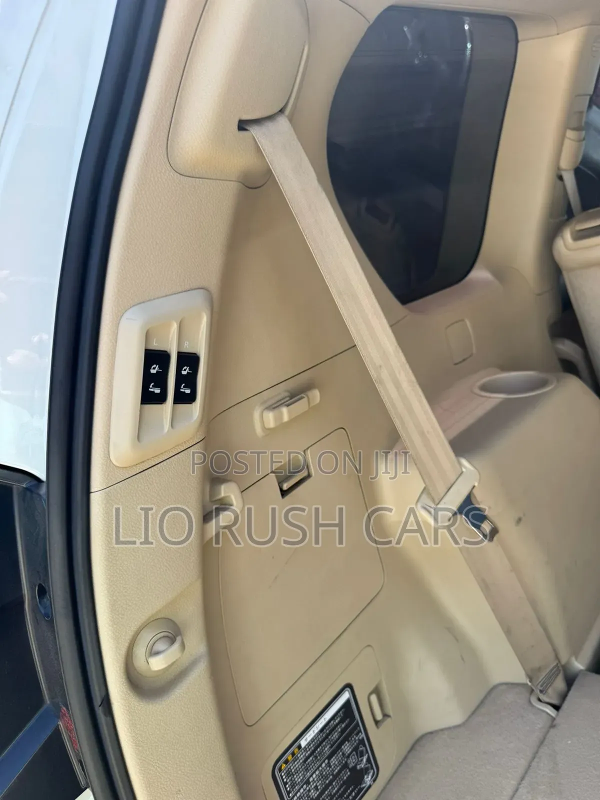 Toyota Land Cruiser Prado 2013 White