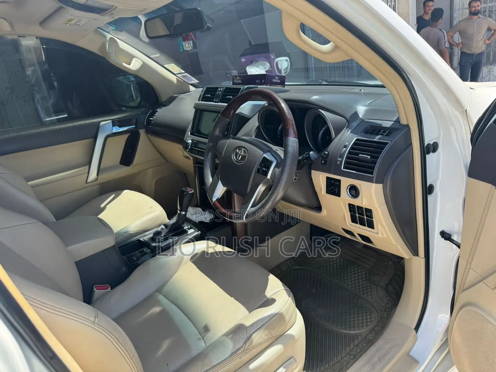 Toyota Land Cruiser Prado 2013 White