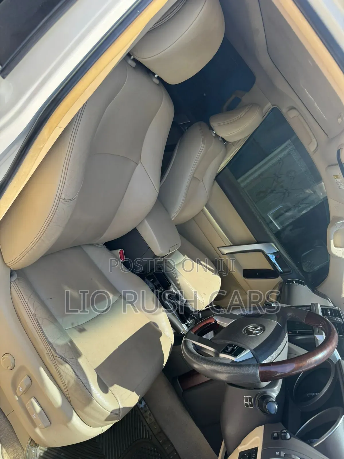 Toyota Land Cruiser Prado 2013 White