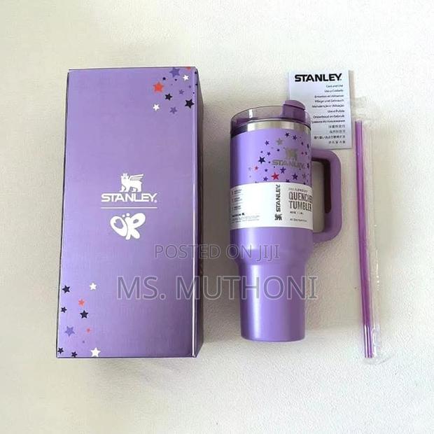 Olivia Rodrigo Stanley Edition* - thumbnail 4