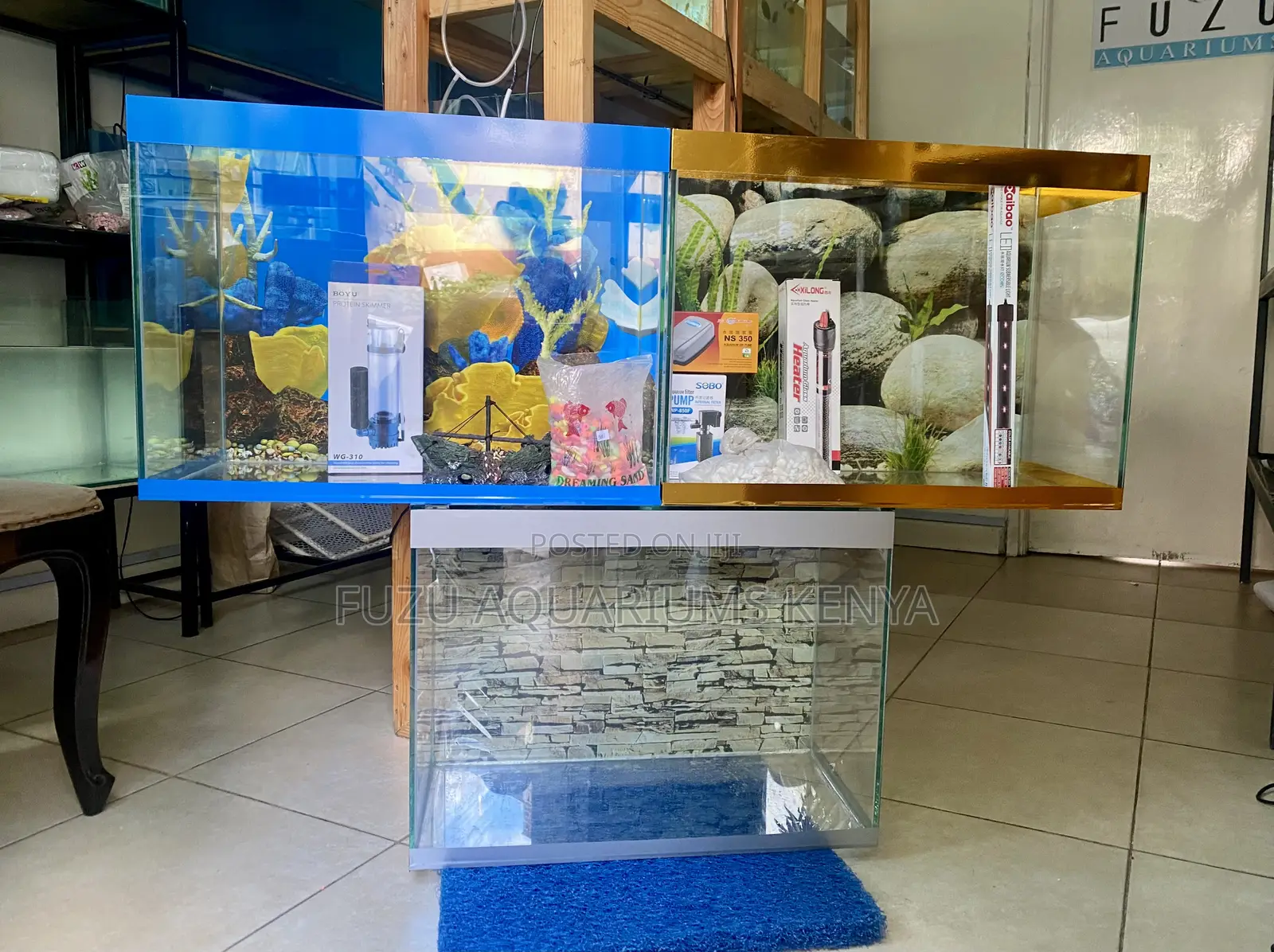 Compact Aquarium, Maximum Style