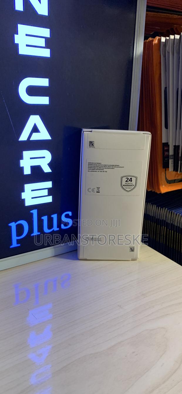 New Samsung Galaxy A06 128 GB Green - thumbnail 2