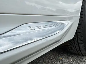 Volvo XC60 2018 White