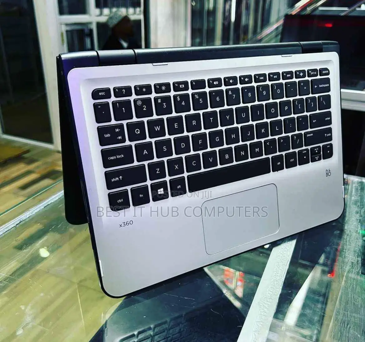 Laptop HP x360 310 G2 4GB Intel Pentium SSD 128GB