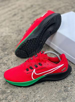 Nike Air Zoom Pegasus Sport Shoes - thumbnail 2