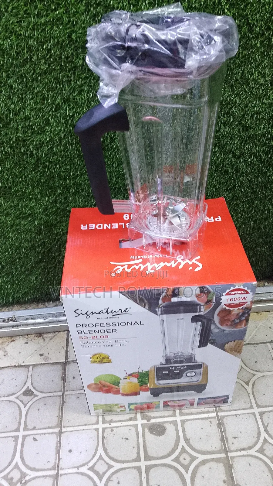 Commercial Signature Blender 1600 W
