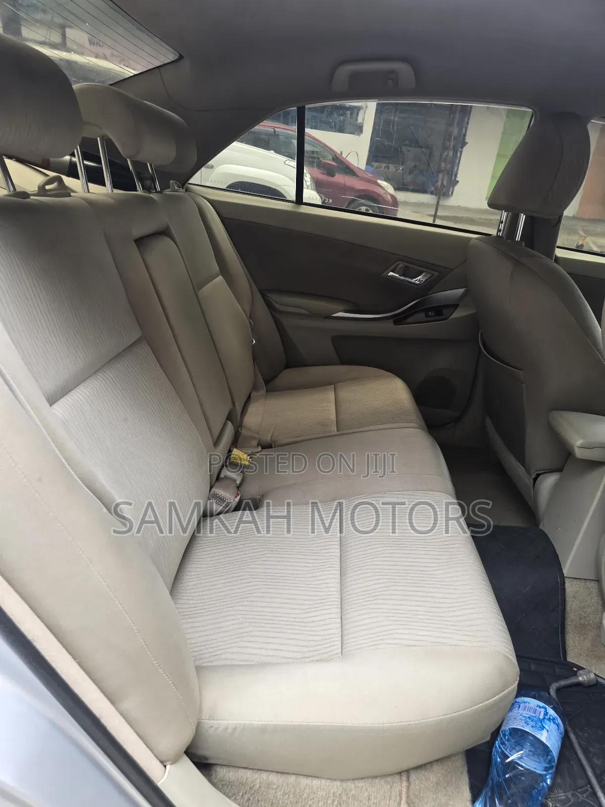 Toyota Premio 2013 Silver