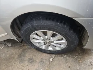 Toyota Premio 2015 Silver