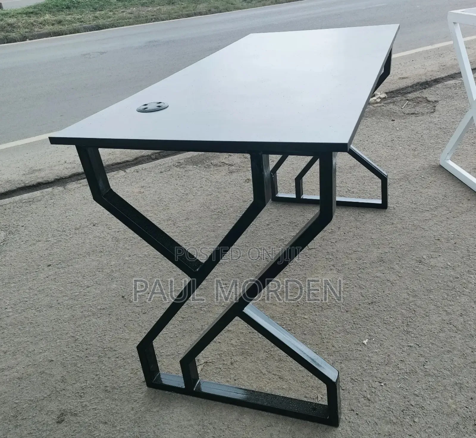 Black Stand Computer Table
