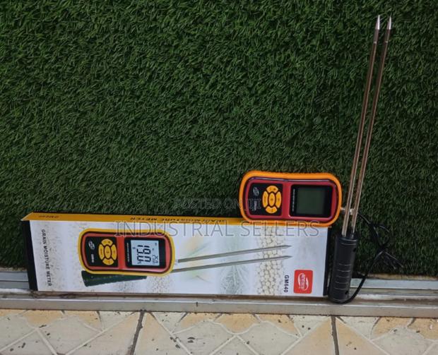 Smart Grain Moisture Meter - main view