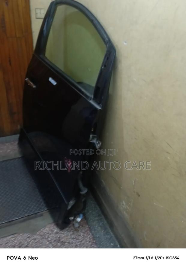 Toyota Alphard Front Door - thumbnail 4