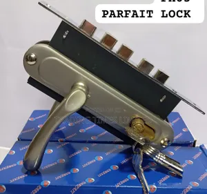Parfait Locks Locks Ph03
