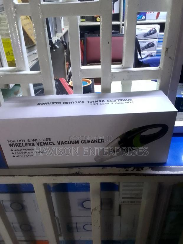 Rechargeable Vacuum Cleaner