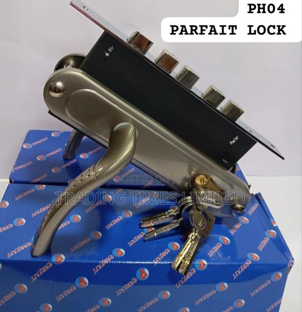 Parfait Double Key Lock (Ph04)