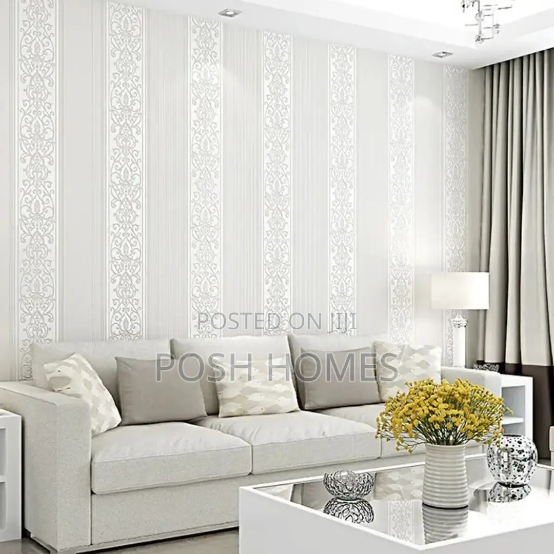 Grey Foral Demask Wallpapers