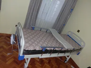 Hospital Bed With Ripple Mattress