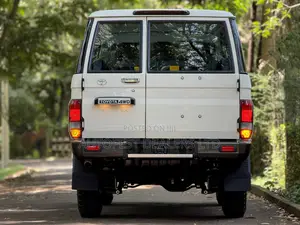 New Toyota Land Cruiser 2024 White