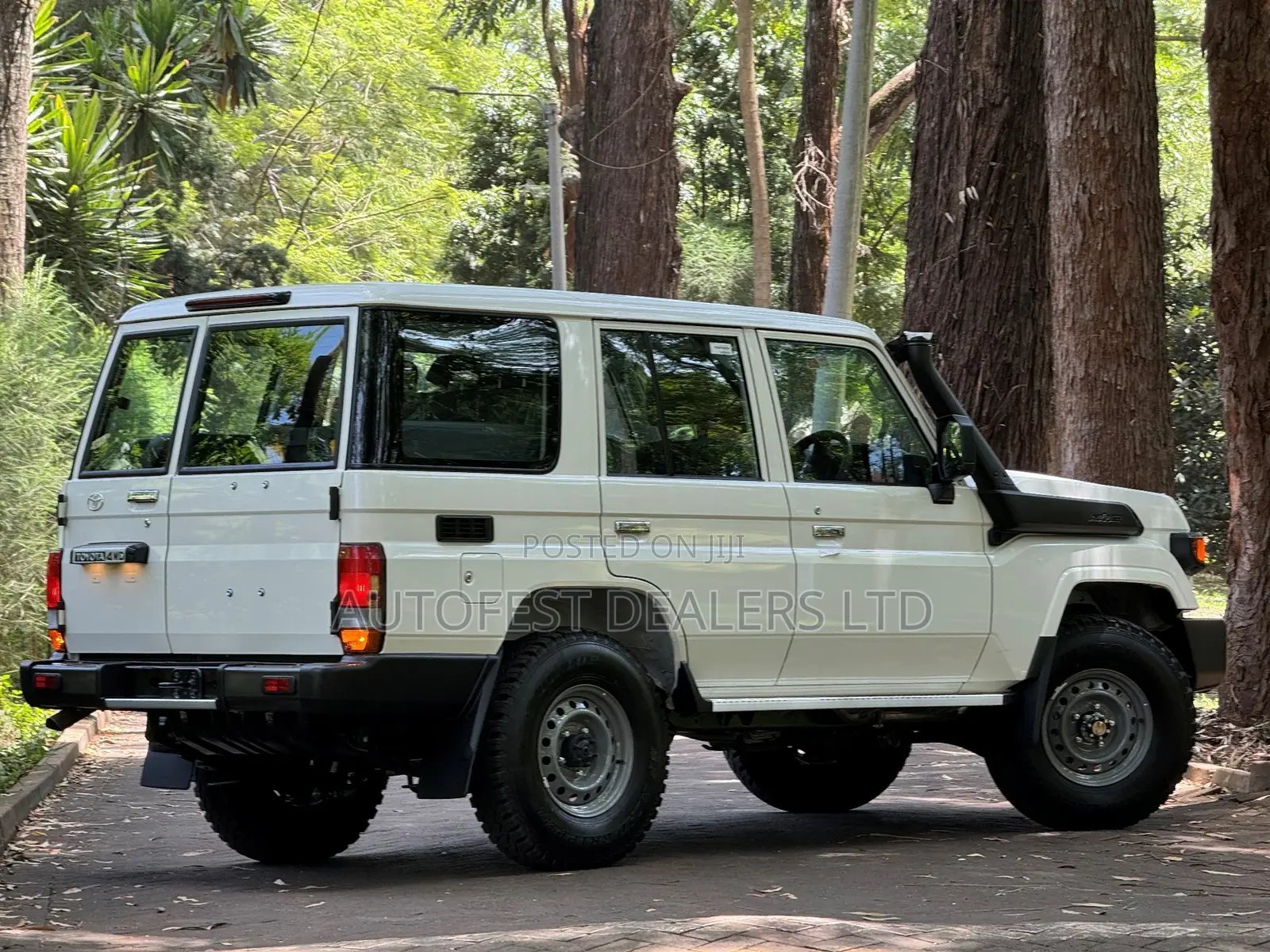 New Toyota Land Cruiser 2024 White