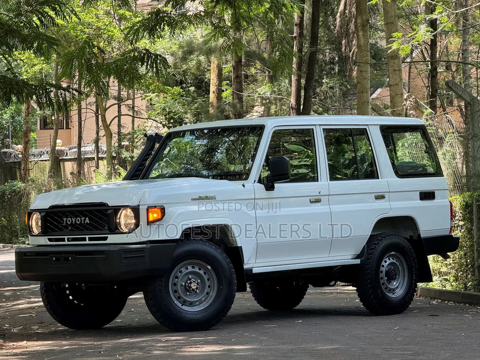 New Toyota Land Cruiser 2024 White