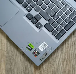 Laptop Lenovo 16GB AMD Ryzen 7 SSD 512GB