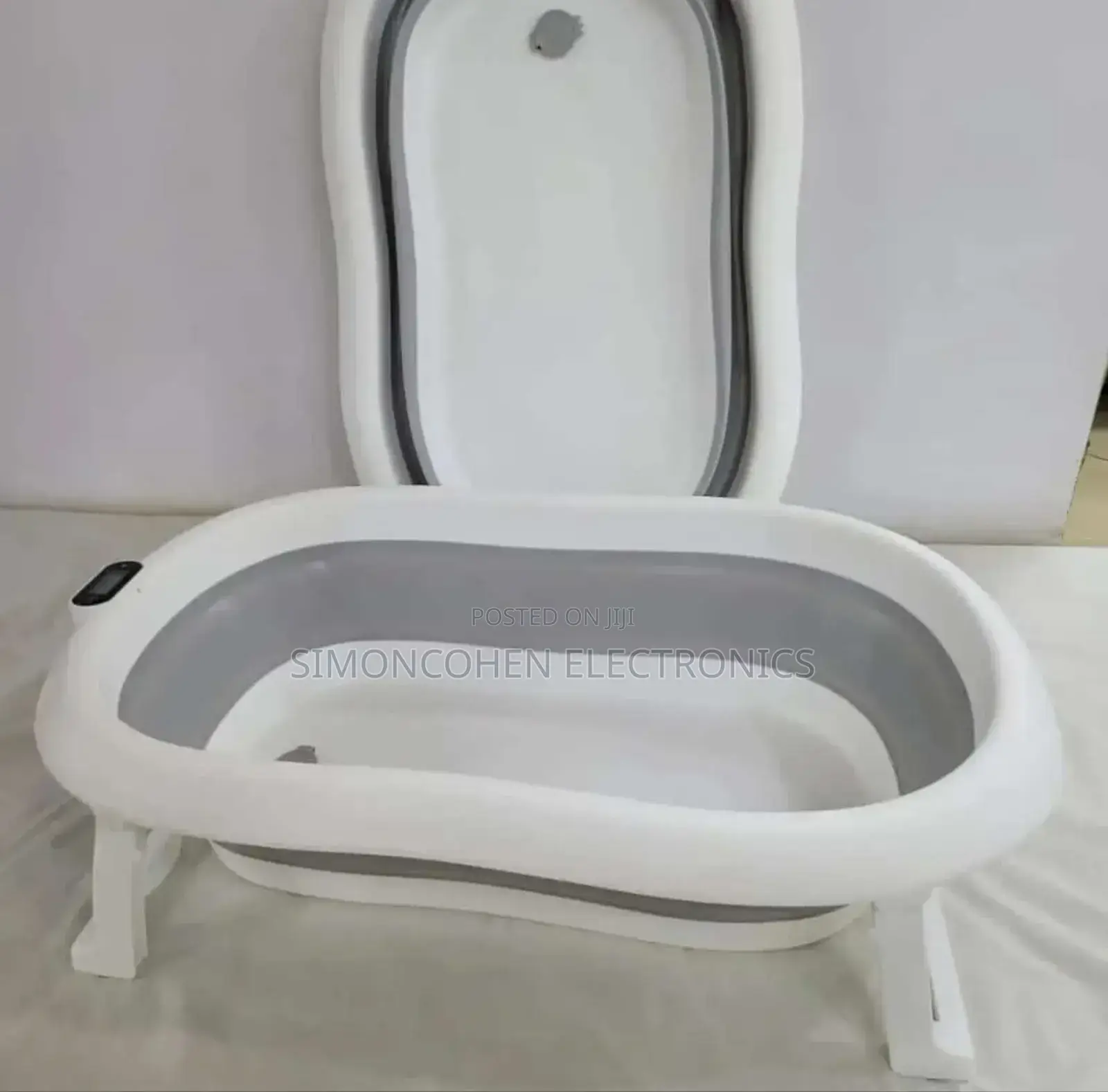 Foldable Baby Bath Tubs
With a Thermometer