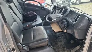 Isuzu Nmr88 2019 Manual