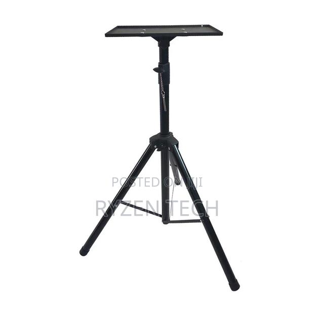 Tripod Projetor Stand - main view