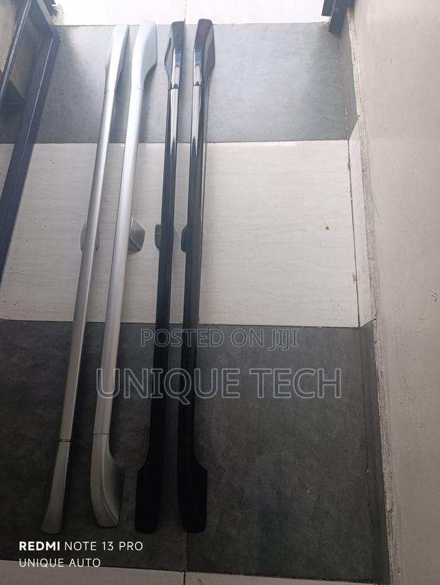 Universal Black Plain /Silver Roof Rails