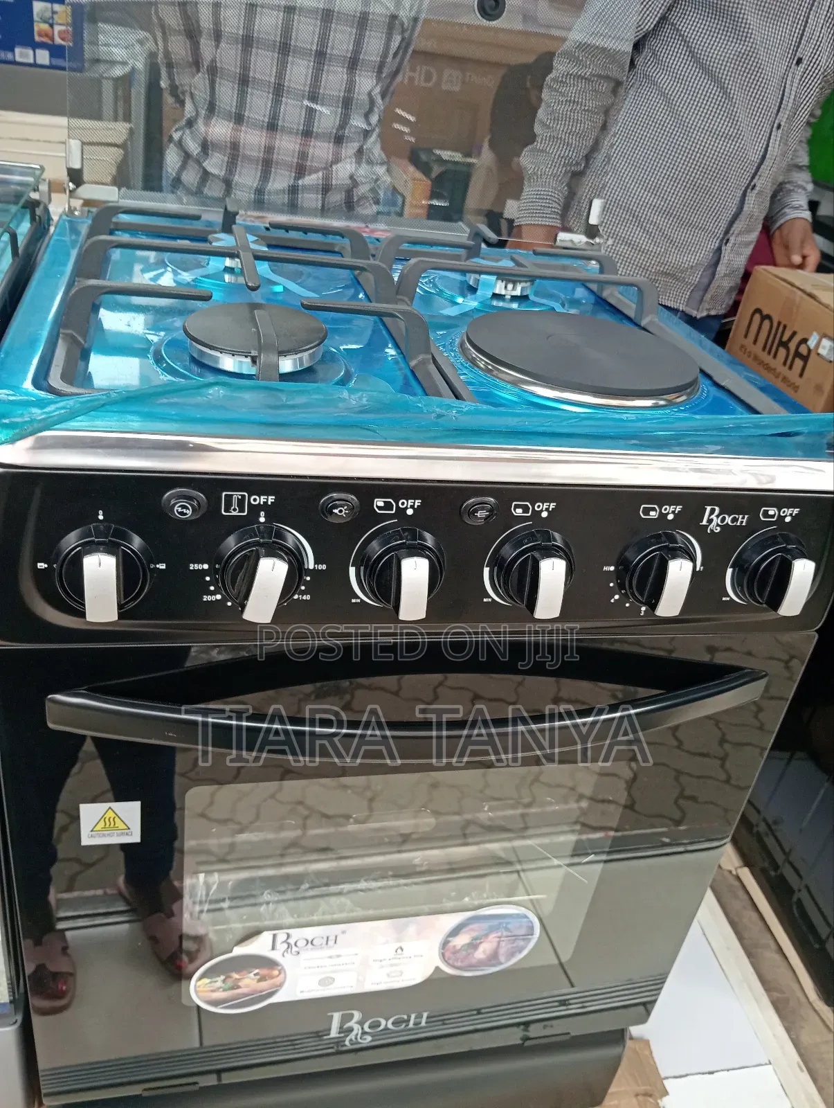 Roch 60x 60 3 Gas and 1 Electric Standing Cooker