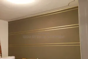 Lined Wallpapers for Sitting Room