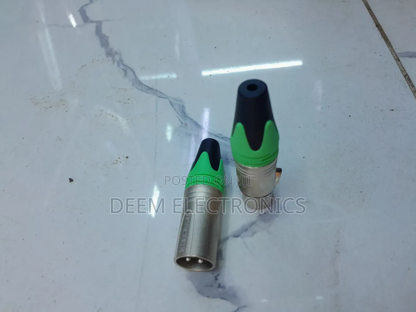 XLR Jack Pins