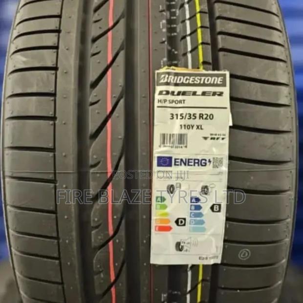 315/35r20 Bridgestone Dueller