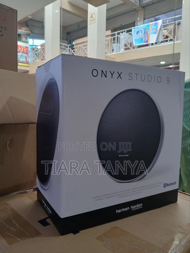 Harman Kardon Onyx Studio 9 Portable Speaker - main view