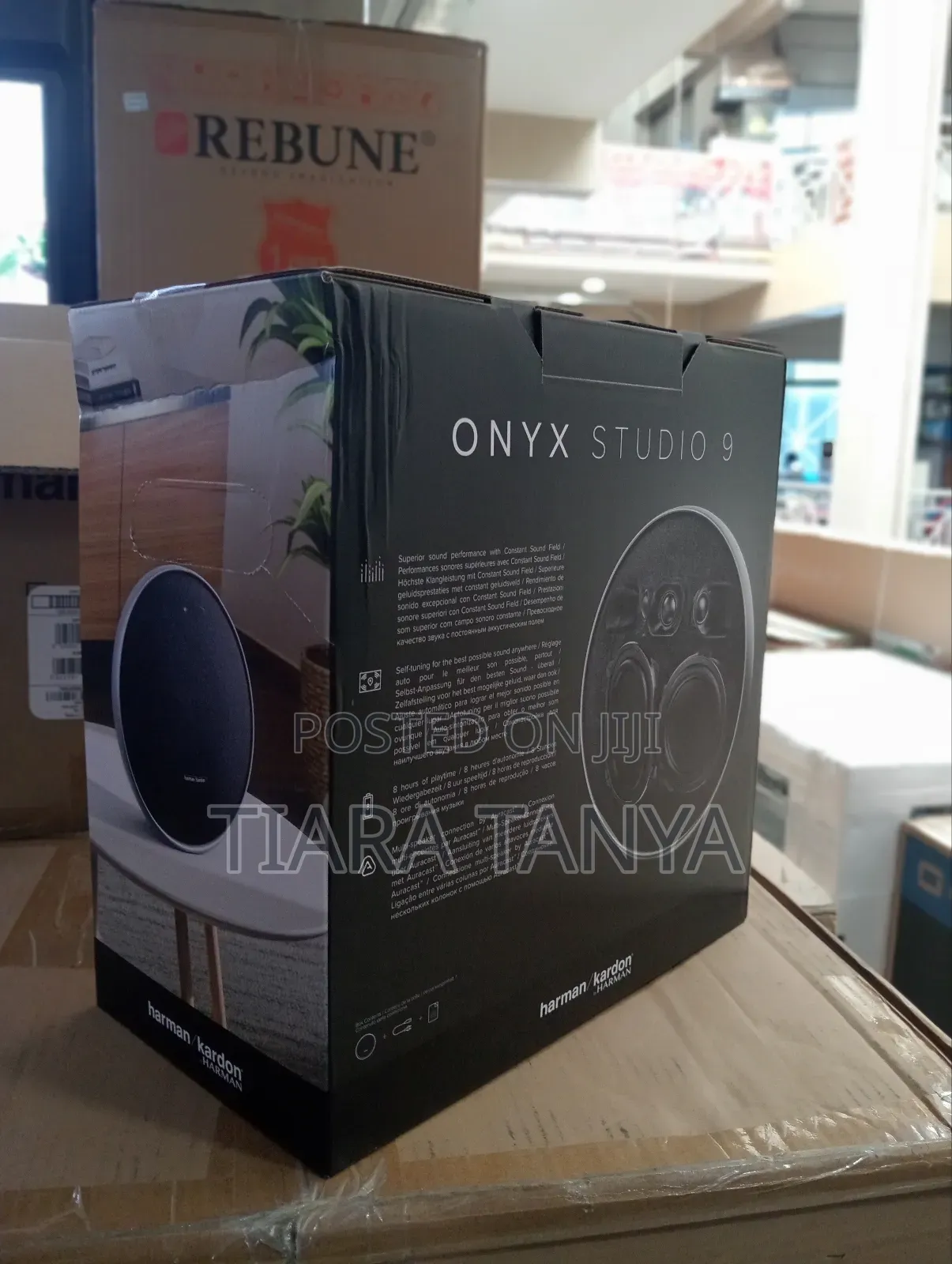 Harman Kardon Onyx Studio 9