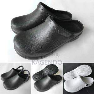 Hospital Crocs - thumbnail 2