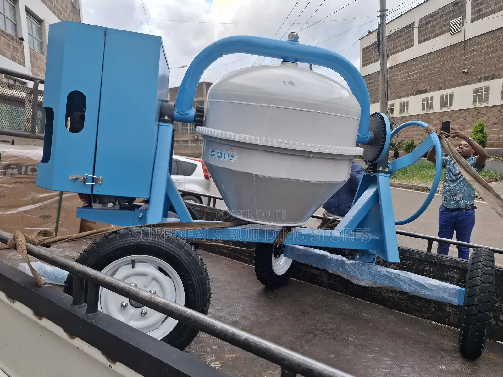 400ltrs Cement Concrete Mixer With 7hp Diesel Engine.