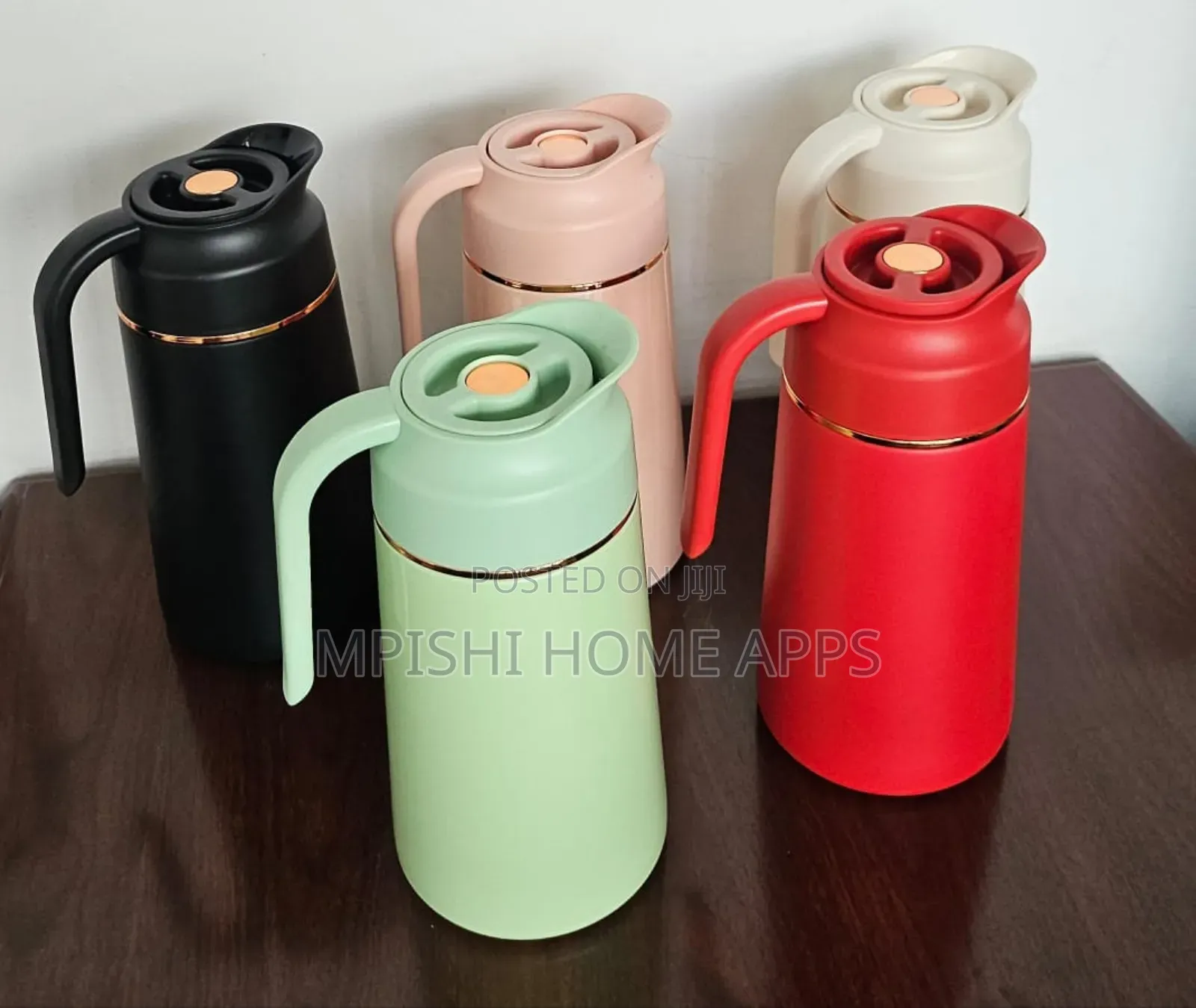 1.9l Stainless Steel Thermos With A Sieve On The Cap