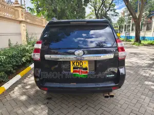 Toyota Land Cruiser Prado 2015 Black